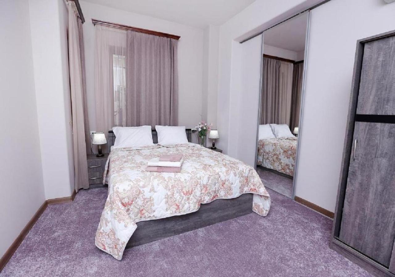 יירבאן Yard Guesthouse מראה חיצוני תמונה